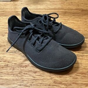 Allbirds Charcoal Gray Mesh Low Top Lace Up Tree Runner Sneakers. Women's Size 9